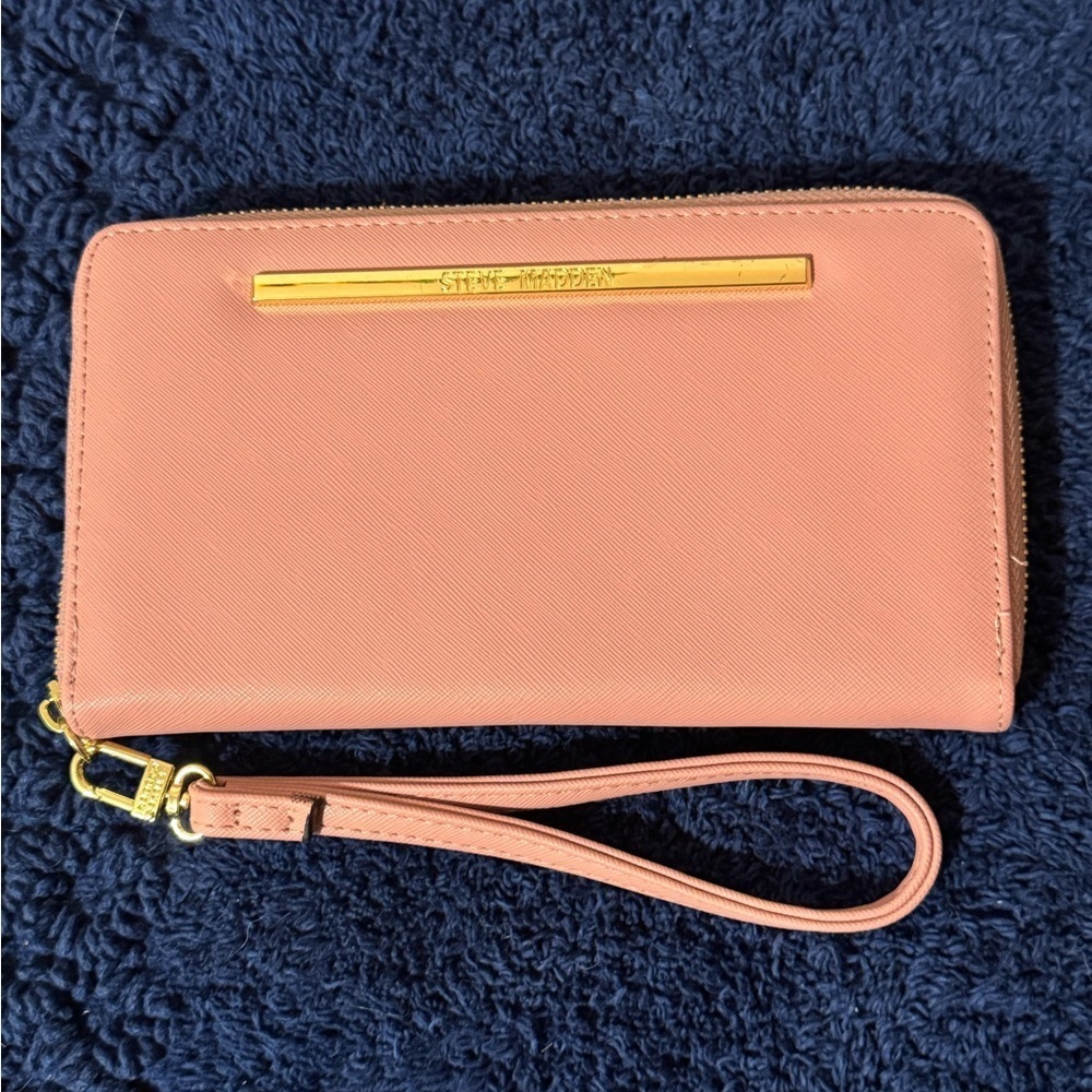 Steve Madden Pink Wristlet Clutch